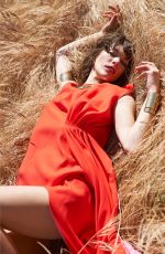 MILLA JOVOVICH in ELLE Ukraine, July 2013