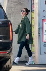 MINKA KELLY Leaves UPS Store in Los Angeles 11/09/2025