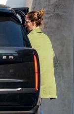 MINKA KELLY Leaves UPS Store in Los Angeles 11/09/2025