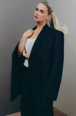 MOLLY MAE HAGUE for Cosmopolitan UK, October 2025