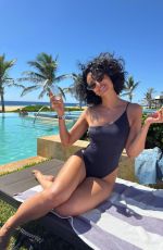 NAZANIN MANDI - Instagram Photos 11/12/2025