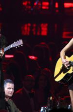 OLIVIA RODRIGO at 2025 Rock & Roll Hall Of Fame Induction Ceremony 11/08/2025