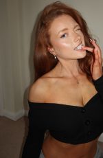 PHOEBE GINGER - Instagram Photos 11/16/2025
