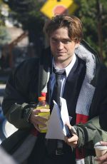 Robert Pattinson On the set of 