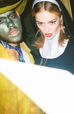 SAMARA WEAVING - Vas J Morgan Halloween
