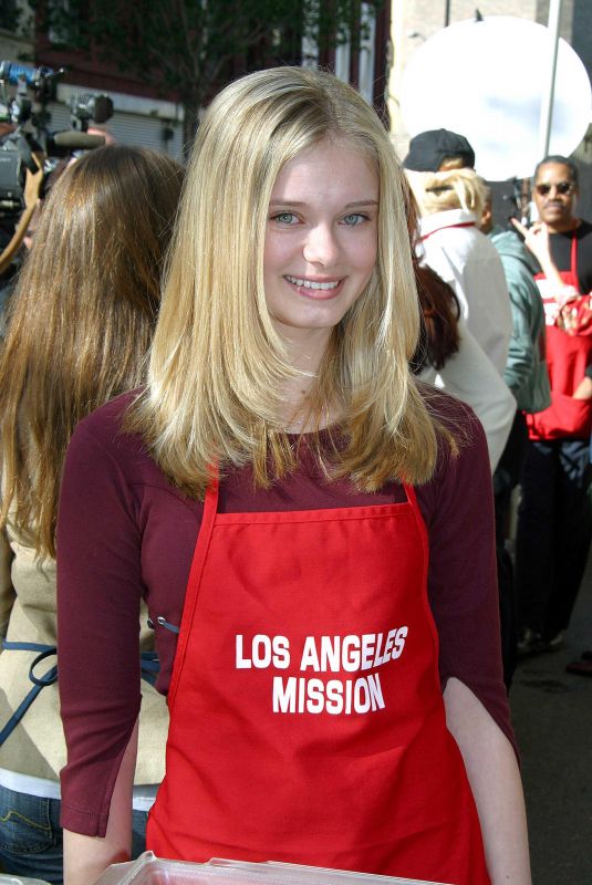 SARA PAXTON at Los Angeles Union Mission
