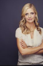SARAH MICHELLE GELLAR at a Photoshoot 2005