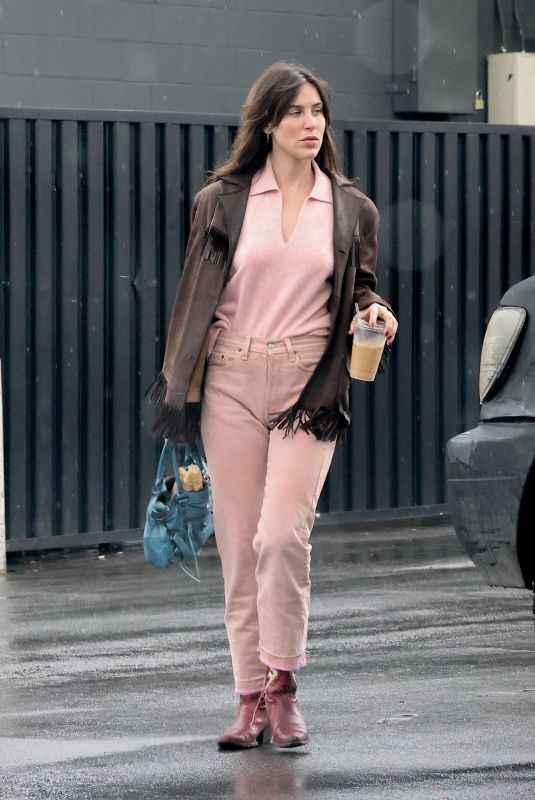 SCOUT WILLIS Out for Coffee in Los Angeles 11/17/2025