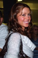 SHANNON ELIZABETH at Hollywood Christmas Celebration from The Grove in Hollywood 11/20/2005