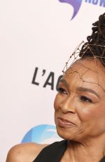 SIDEAH GARRETT at Cure Addiction Now