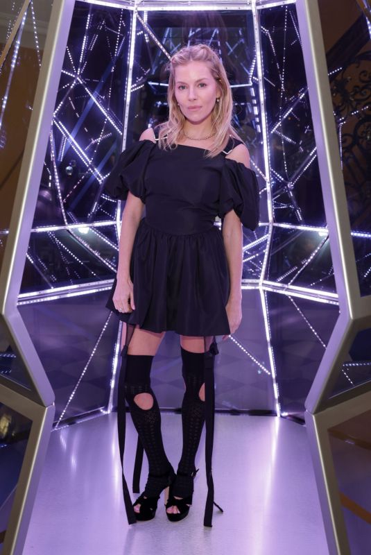 SIENNA MILLER at Claridge