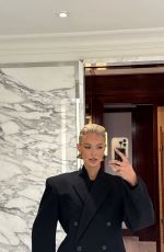 SOPHIA LUDERS - Instagram Photos 11/25/2025