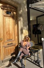 SOPHIA LUDERS - Instagram Photos and Videos 11/05/2025