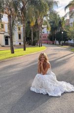 SOPHIA LUDERS - Instagram Photos and Videos 11/05/2025