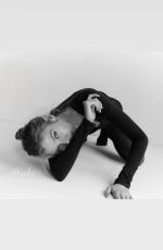 STELLA MAXWELL - Instagram Photos 11/05/2025