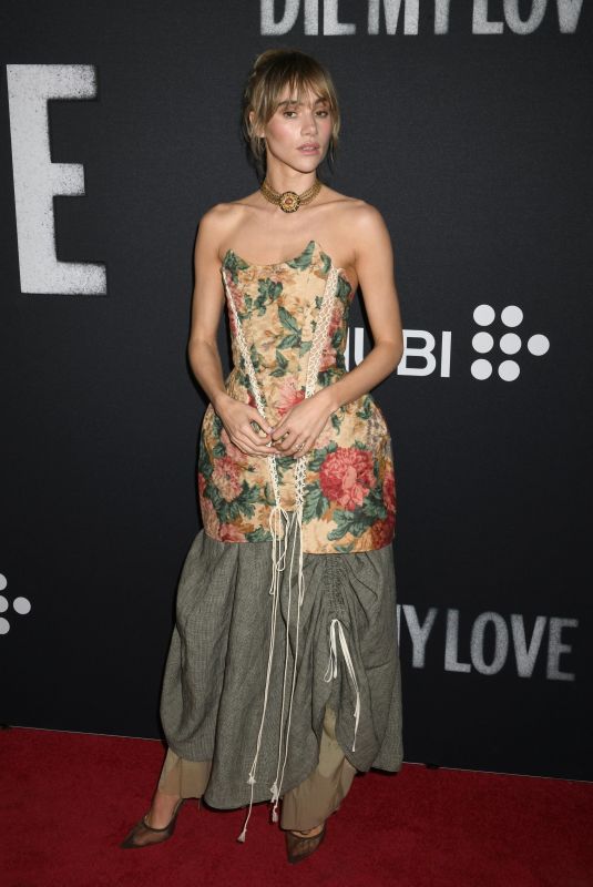 SUKI WATERHOUSE at Die My Love Premiere in New York 11/01/2025