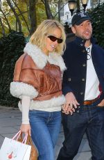 SYDNEY SWEENEY and Scooter Braun Out Kissing at Bryant Park in New York City 11/04/2025