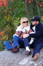 SYDNEY SWEENEY and Scooter Braun Out Kissing at Bryant Park in New York City 11/04/2025
