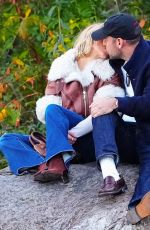 SYDNEY SWEENEY and Scooter Braun Out Kissing at Bryant Park in New York City 11/04/2025