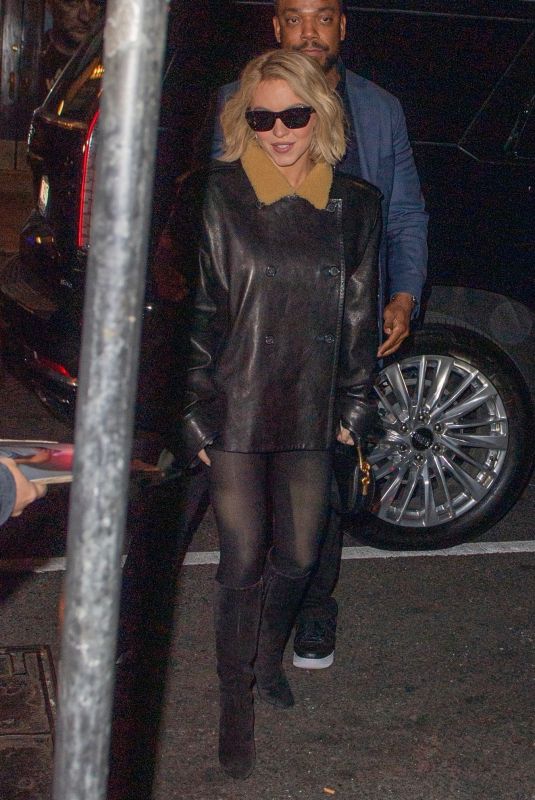 SYDNEY SWEENEY Arrives at Jimmy