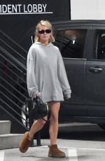 SYDNEY SWEENEY Leaves a Gym in Los Angeles 11/17/2025