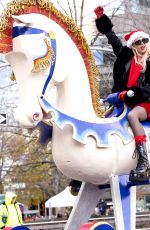 TAYLOR MOMSEN at 2025 Macy’s Thanksgiving Day Parade in New York 11/27/2025