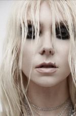 TAYLOR MOMSEN for Numero Netherlands Digital, November 2025