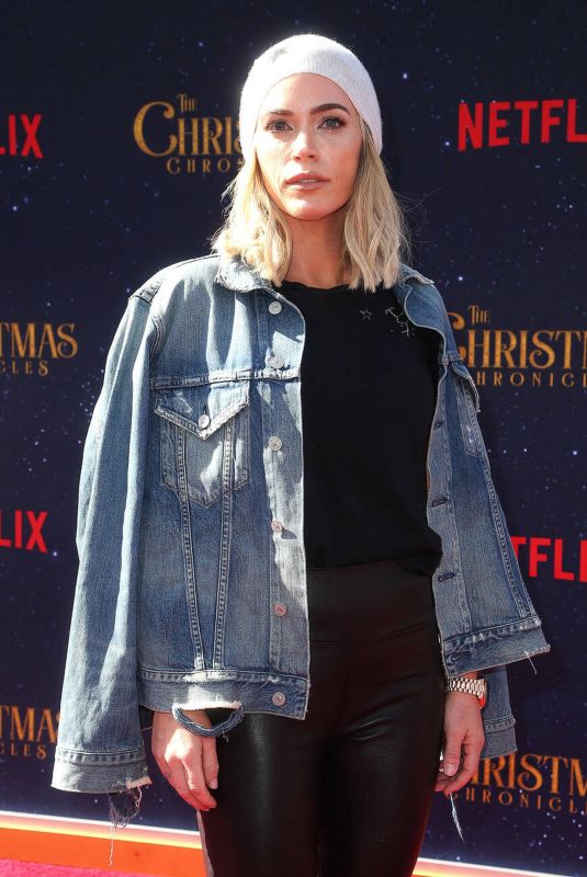 TEDDI MELLENCAMP att The Christmas Chronicles Premiere in Los Angeles 11/18/2018
