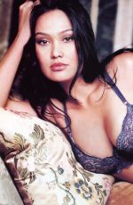 TIA CARRERE for FHM France, November 2001