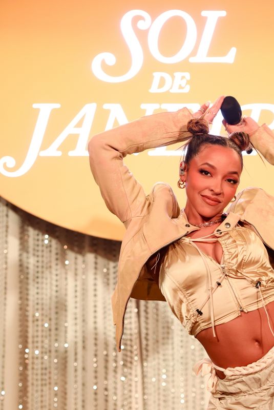 TINASHE at Sol de Janeiro 2025 Holiday Launch Event in New York 11/11/2025
