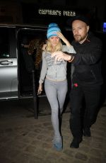 ZARA LARSSON Leaves Her Concert in Paris 11/03/2025