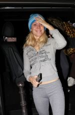 ZARA LARSSON Leaves Her Concert in Paris 11/03/2025