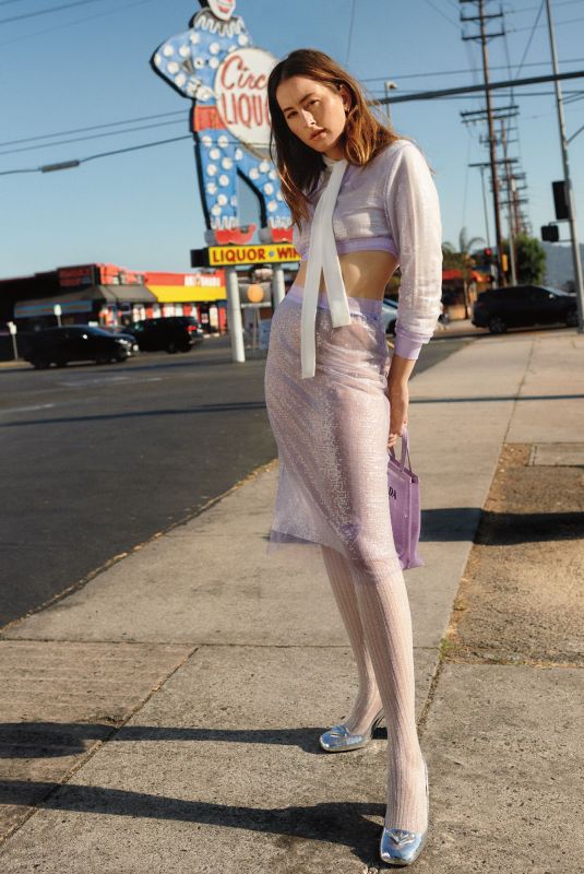 ALANA HAIM for Vanity Fair , October 2021