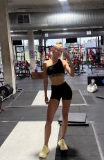 ALICA SCHMIDT - Instagram Photos 12/18/2025