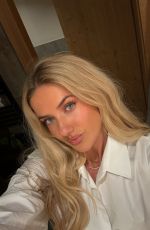 ALICA SCHMIDT - Instagram Photos 12/26/2025