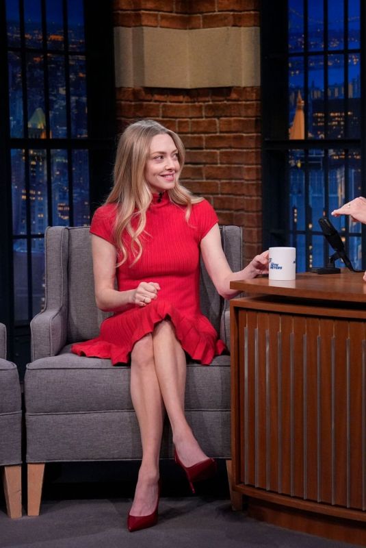 AMANDA SEYFRIED at Late Night with Seth Meyers 12/10/2025