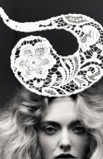 AMANDA SEYFRIED for Who What Wear, December 2025