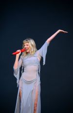 AURORA Performs at Rock en Seine in Paris 08/22/2025