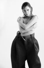 BARBARA PALVIN - Revista de Milenio #25, December 2025