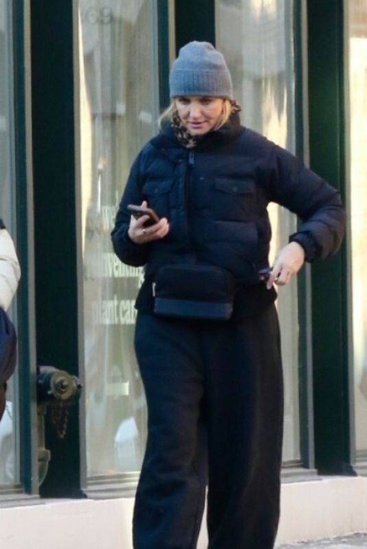 CAMERON DIAZ Out with Her Family in New York City  12/16/2025