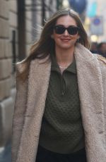 CHIARA FERRAGNI Out at Fashion District in Milan 12/09/2025