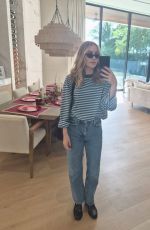 CLAIRE HOLT - Instagram Photos 12/19/2025
