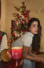CLAUDIA CORIA - Instagram Photos 11/30/2025