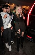 DAKOTA and ELLE FANNING Arrives at Vas J Morgan