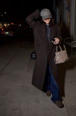 DOVE CAMERON Dove Cameron - Spotted Lleaves a Hair Salon in Beverly Hills 12/07/2025