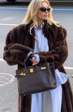 ELSA HOSK - Instagram Photos 12/21/2025