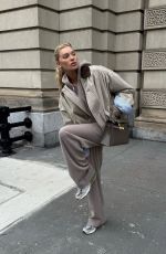 ELSA HOSK - Instagram Photos 12/21/2025