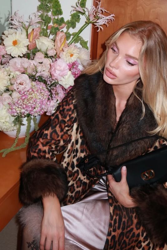 ELSA HOSK - Instagram Photos 12/21/2025