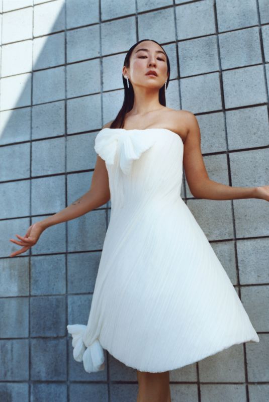 GRETA LEE for WWD Magazine, December 2025