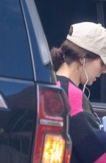 HAILEE STEINFELD Keeps a Low Profile Out in Los Angeles 12/04/2025